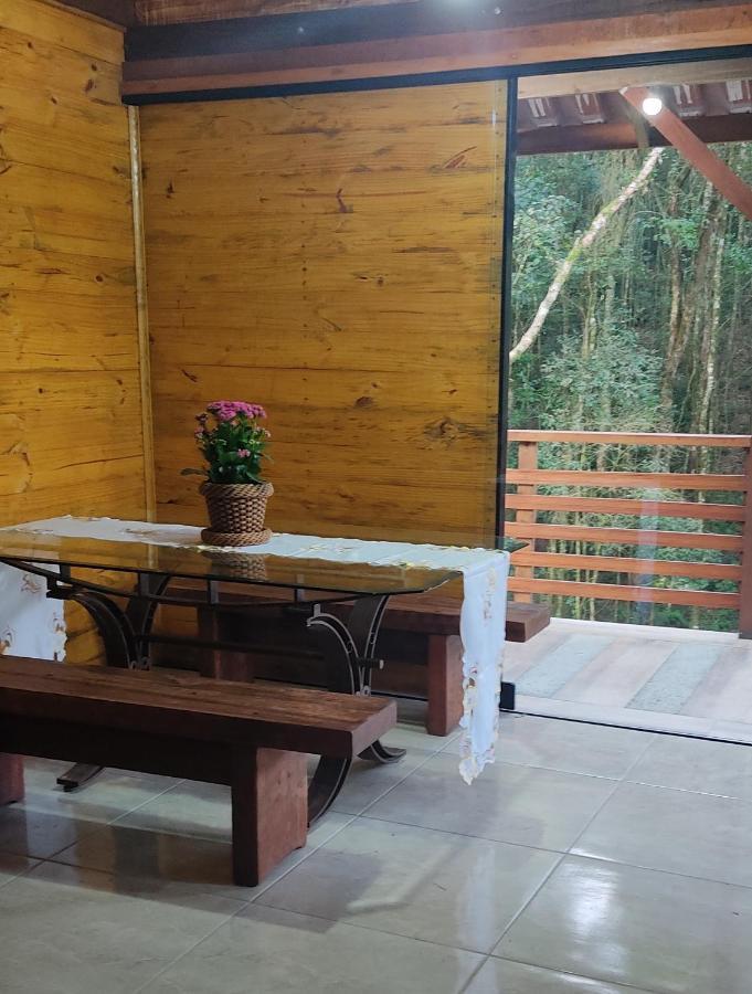 Chale Em Frente Ao Zoologico Villa Curitiba Kültér fotó